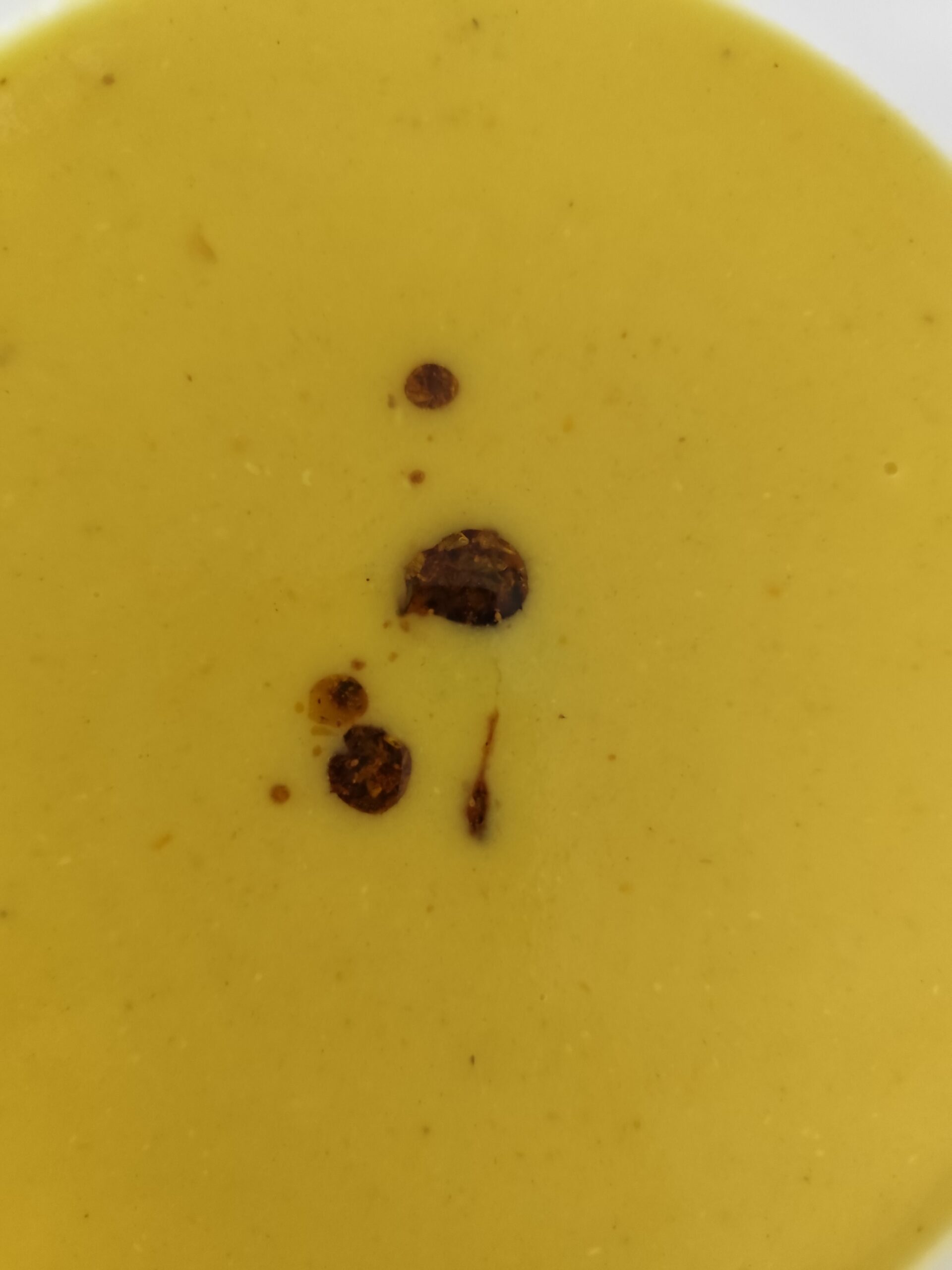 Başkalarıyla mı Kendinle mi?